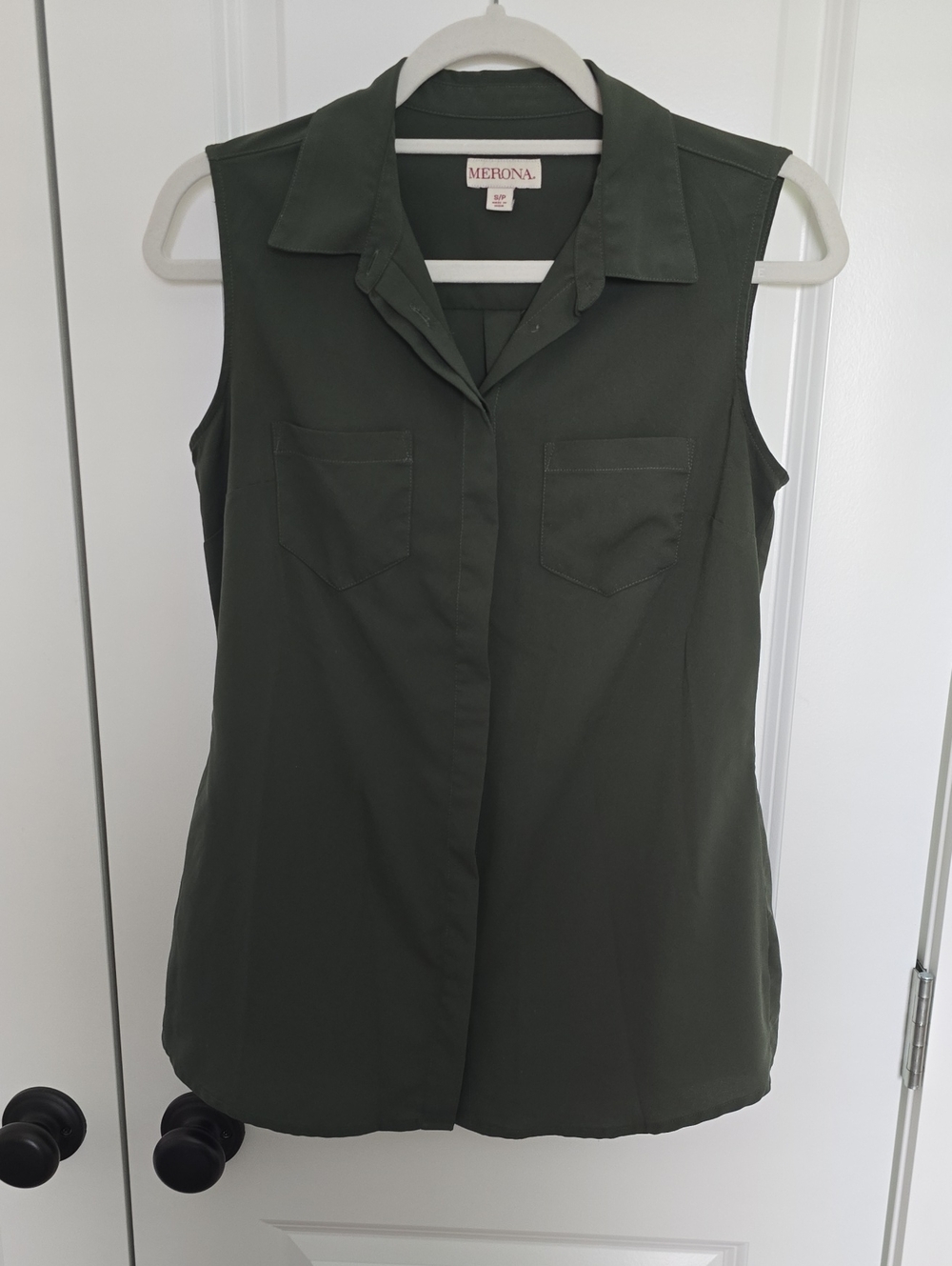 Merona Olive Green Sleeveless Button-Down Shirt